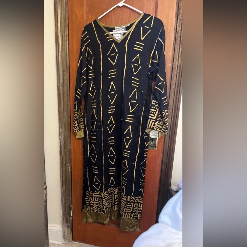 Vintage Black and Gold Ethnic Printed Kaftan by Molato NEW